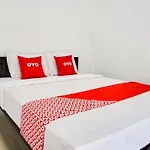 SPOT ON 91546 Dewi Sudirman Homestay