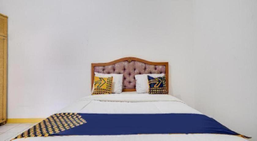 Spot On 91546 Dewi Sudirman Bandung